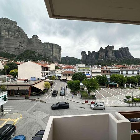 Meteora Gold And Glass 卡兰巴卡 客房 照片